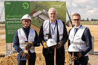 Gruppenfoto im Zuge des Spatenstichs