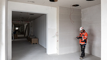 Foto eines Geschoßes im Rohbauzustand