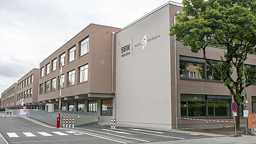  Foto vom neuen Hauptgebäude des Berufsbildungswerks Johanneskirchen
