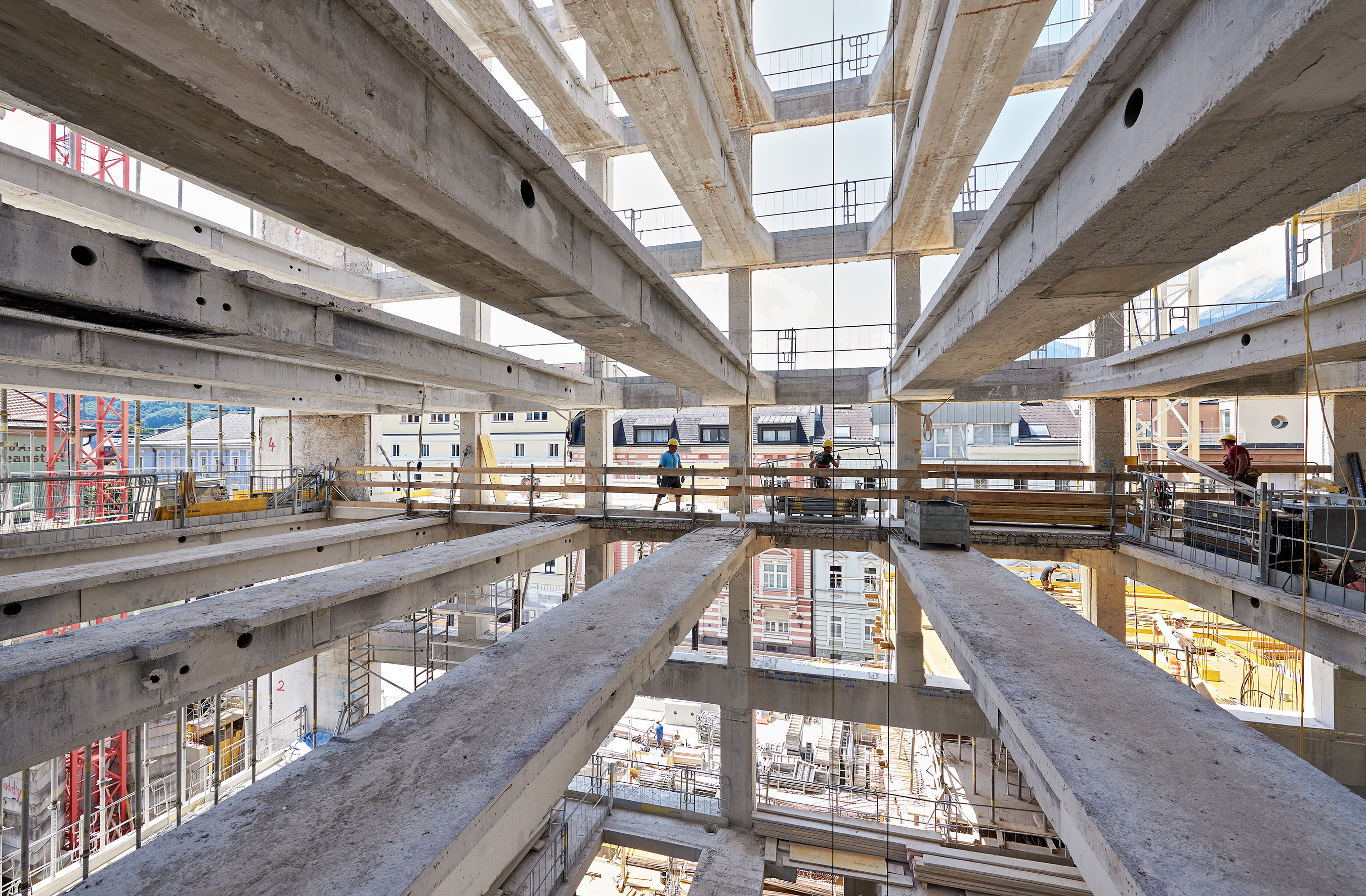 Foto vom Atrium bei DAS RAIQA