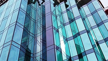New addition to Warsaw skyline: STRABAG to build 170-metre  Roma Tower