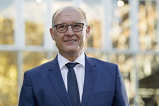 Portrait von Stephan Keinath. 