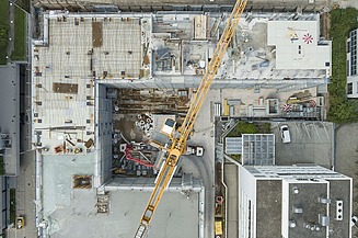 Foto von auf der Rohbaustelle, aus der Vogelperspektive.  