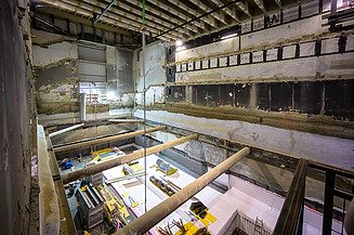 Foto vom tiefsten Punkt der Baustelle im Innenraum
