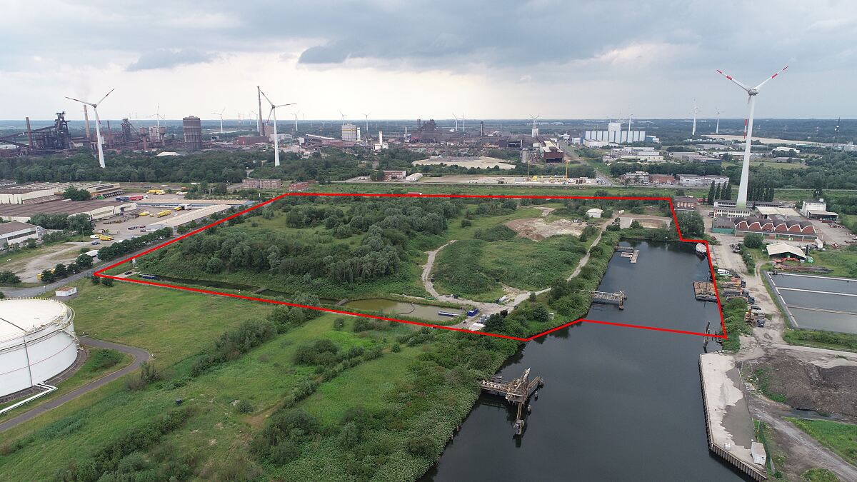 Foto des ehemaligen Raffinerie-Tanklagers 