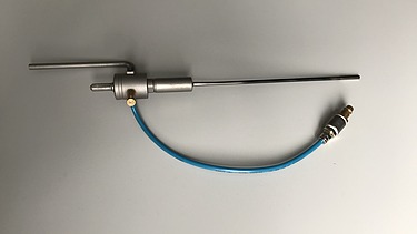 Foto von ein Bohrsystems mit einem integrierten Luftühlung.