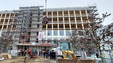 Foto von der Baustelle Holz-Hybrid-Bürogebäude Platinum in Wiesbaden