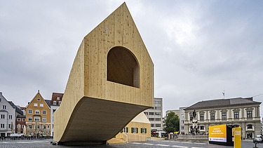 Foto von der Neuinterpretation der Fuggerei.