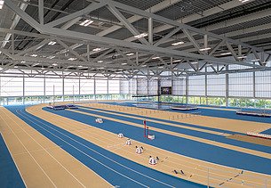 Foto der Leichtathletikhalle in der neuen Sport Arena Wien