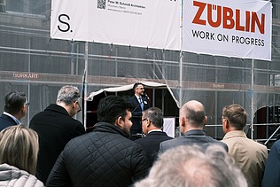 Foto vom Richtspruch des Holz-Hybrid-Hochhaus CARL.