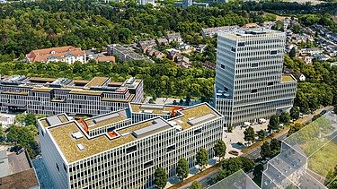 Luftaufnahme vom Büroensemble Mattes & Düxx in Köln-Deutz.