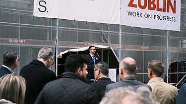 Foto vom Richtspruch des Holz-Hybrid-Hochhaus CARL.