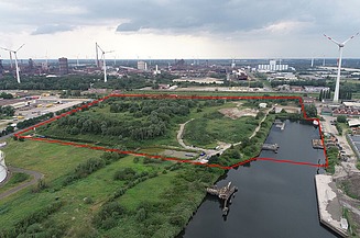 Foto des ehemaligen Raffinerie-Tanklagers 