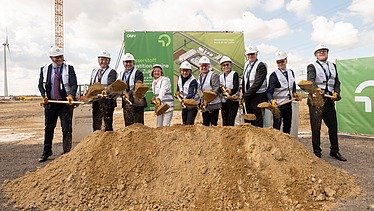 Gruppenfoto im Zuge des Spatenstichs