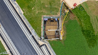 Luftaufnahme von dem Start des Tunnelbaus an der Große Wendlinger Kurve.