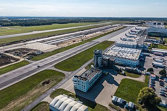 Die Modernisierung der Rollwege am Flughafen Wrocław wird die Abfertigungskapazität bis Ende 2026 auf 8–10 Millionen Passagiere jährlich verdoppeln.