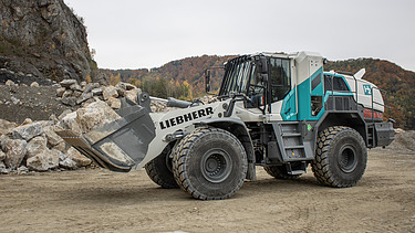 Photo of a hydrogen-powered wheel loader