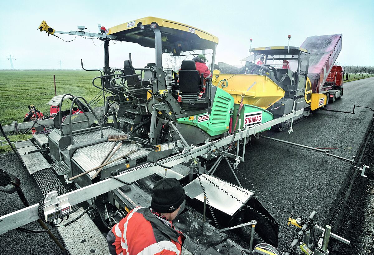 Foto von einer Straßenbaumaschine